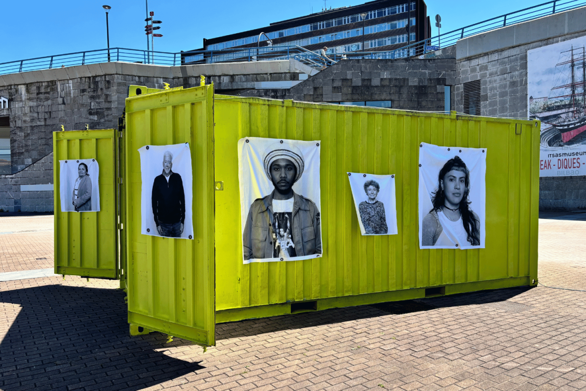 contenedor museo migrante migrante bilbao